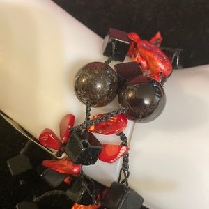 Drau Pulsera coral/concha onix / granate slip knot bracelet